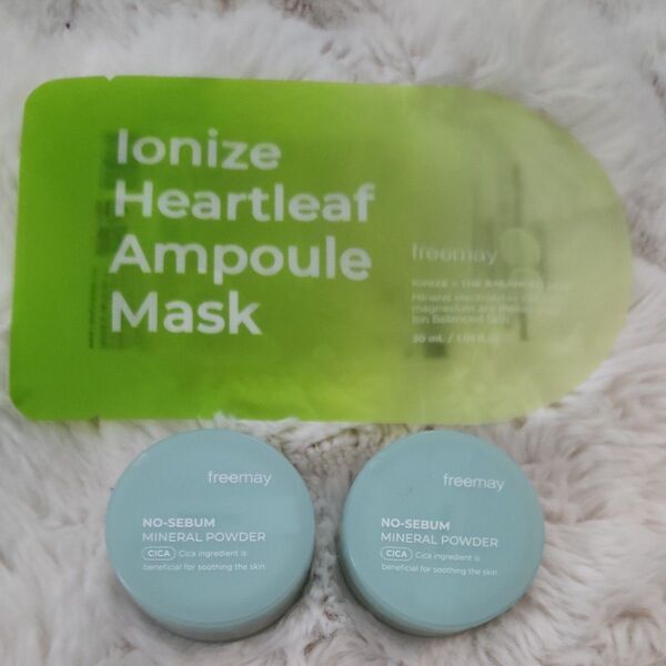 フリーメイfreemay Ionize Heartleaf Ampoule Mask & ノーセバムミネラルパウダー 2個セット