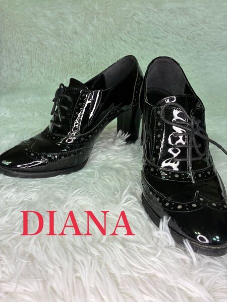 DIANA ショートブーツ エナメル レースアップブーツ チャンキーヒール ブーティー ヒールローファー ダイアナ