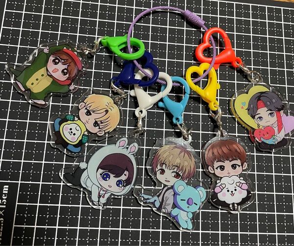 ジャラジャラキーホルダー カン付き アクリルパーツ カラープラフック ハンドメイド 着ぐるみ柄 コアラ等 まとめ売り 6個