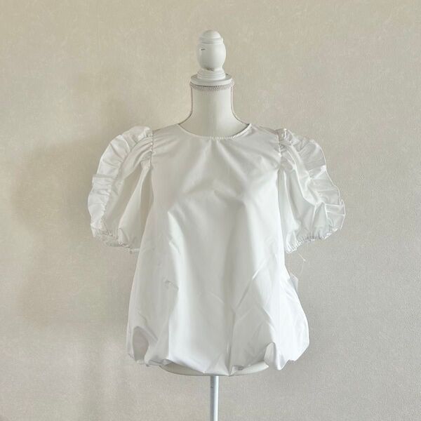 【新品】袖フリルバルーンブラウス ホワイト