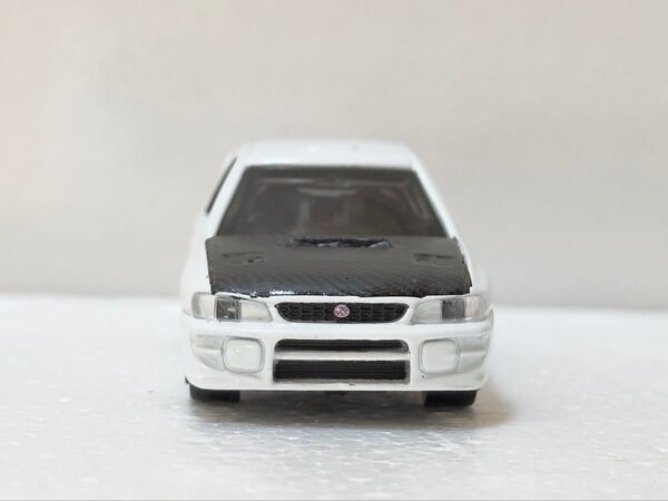 【トミカ改】スバル・GC8 インプレッサ WRX STIバージョン 4ドア 白