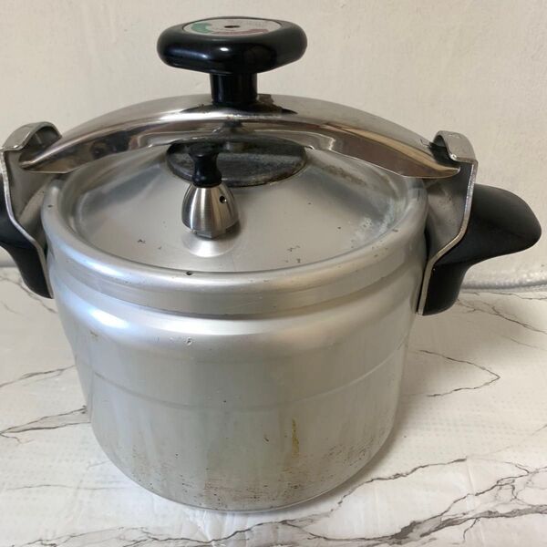理研 リケン 圧力鍋 6L 6リットル 両手鍋 調理器具 キッチン用品 調理器具 家庭用圧力鍋 理研 RIKEN
