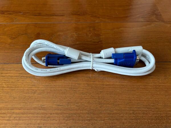 ディスプレイケーブル VGAケーブル D-Sub 1.8m 未使用品