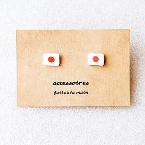 ハンドメイド ピアス 日本 国旗