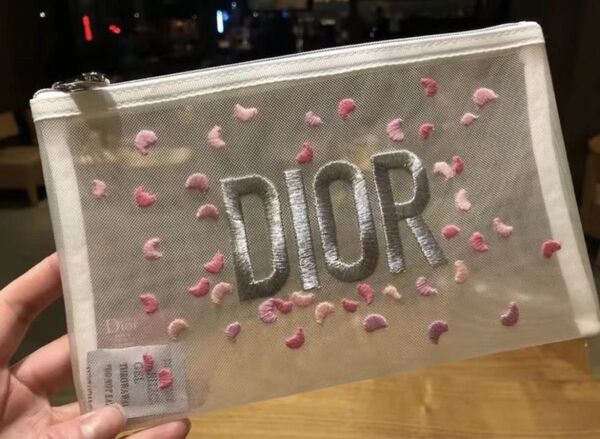 Dior ディオール ノベルティ メッシュ ポーチ 刺繍