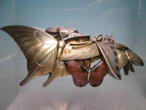 [. месяц ] Kyoto Mai . san. ....* золотой .... структура большой ..9,9cm серебряный бабочка . расческа. obidome для металлические принадлежности 37,22g