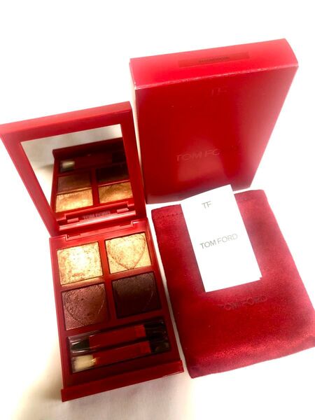 TOM FORD トム フォード アイ カラー クォード 4A ハネムーン 正規