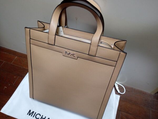 マイケルコース/Michael Kors トートバッグ ベージュ 新品未使用