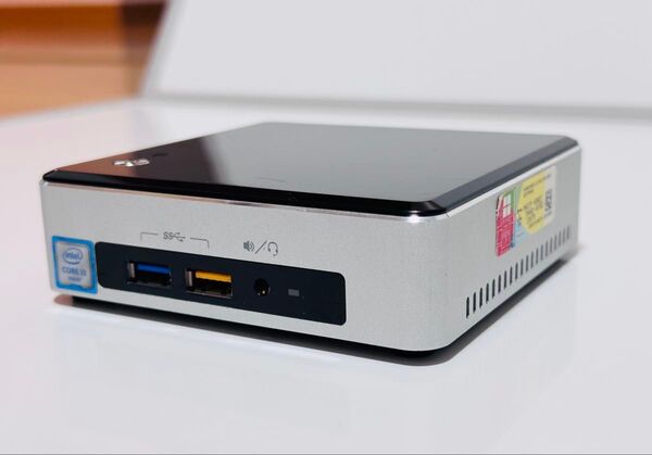 Intel NUC6 Core i3 8GB 240GB + JBL エクストリーム AC アダプター