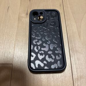 iPhone15 ケース レオパード柄 ブラック