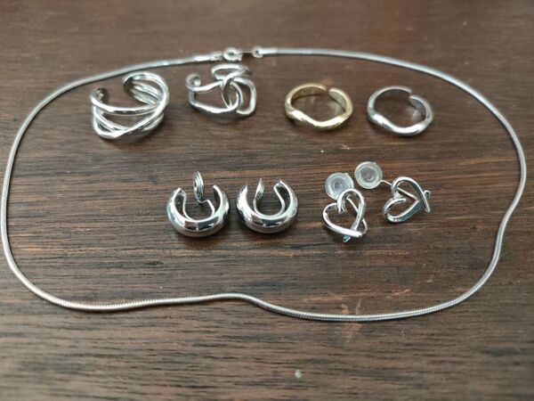 シルバーカラー アクセサリー イヤリング ネックレス リング