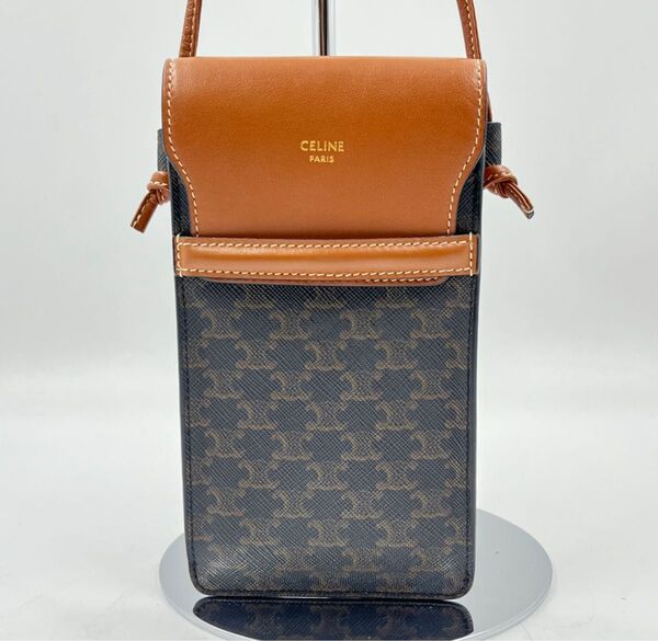 お値下げ◆美品CELINE◆スマホショルダーバッグ*トリオンフ* モバイルポーチ レザー