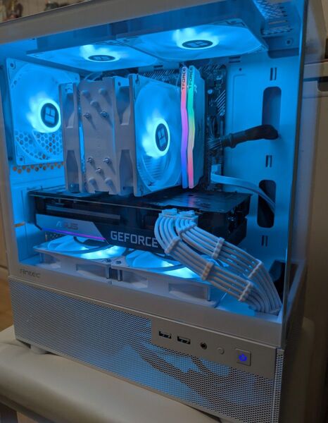 自作PC Ryzen5 5600X / RTX3070 / 16GB / 1TB