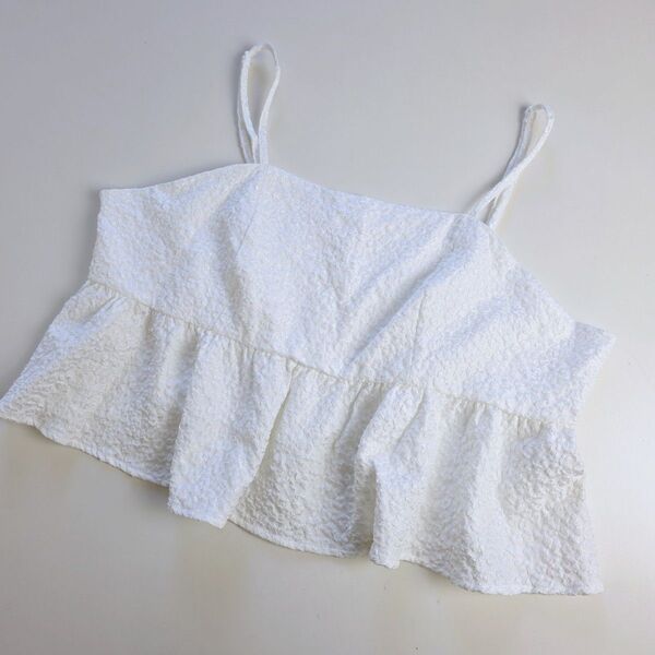 SHEIN シーイン ホワイトフリルビスチェ 4XL 大きいサイズ キャミソールビスチェ 花模様 春コーデ 春夏服 可愛い