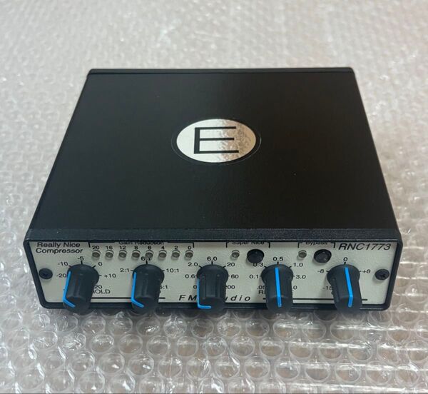 FMR AUDIO RNC1773E コンプレッサー