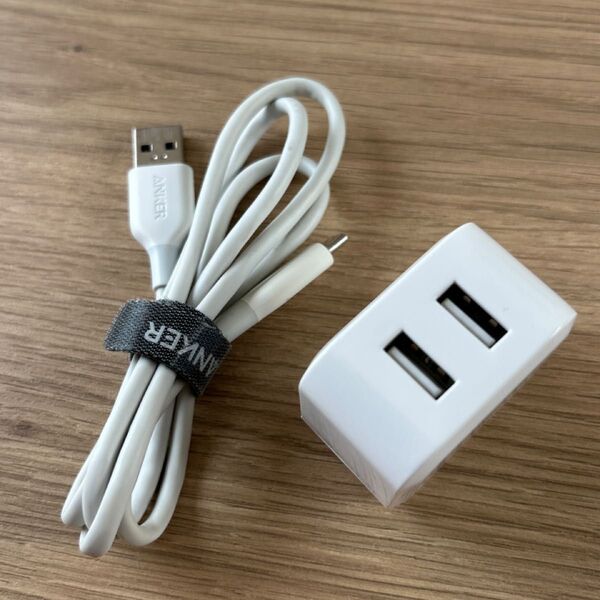 Anker USB-A USB-C ケーブルとダイソー充電器 セット