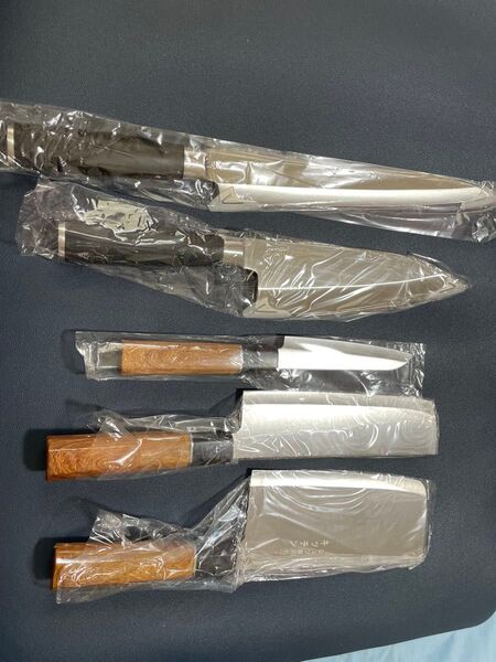 キッチンナイフ 包丁 牛刀 菜切りシェフナイフ 出刃包丁 三徳包丁 料理包丁 5本セット