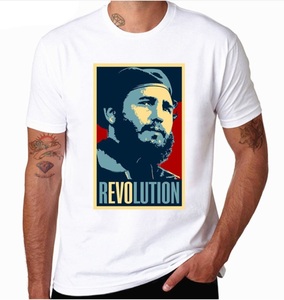 カストロ　キューバ革命家　Tシャツ　半袖　トップス　夏服　ユニークファション　個性派　サイズM 伸縮性あり　F