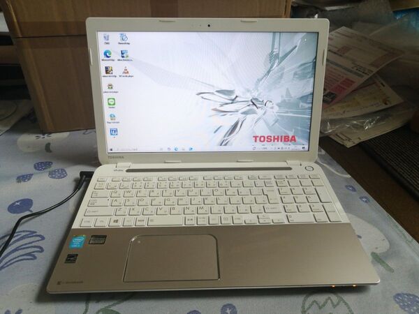 格安 綺麗 東芝 Dynabook T554/45LG3D 高性能 i3 Windows10 Webカメラ office