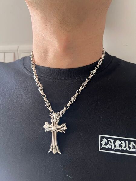 重厚感◎ 大型シルバークロスネックレス メンズ 高級感◎ YD009 ネックレス シルバー アクセサリー ペンダント