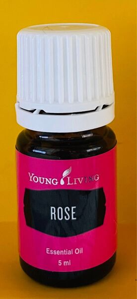 ヤングリビング YOUNG LIVING ローズ エッセンシャルオイル 5ml