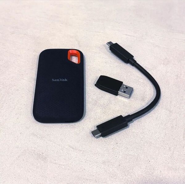 Sandisc サンディスク ポータブルSSD 2TB 外付SSD