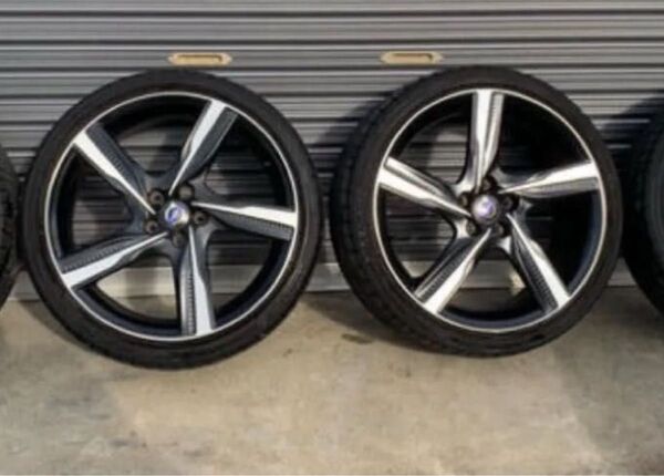 VOLVO純正18インチタイヤホイールセット7.5J+52.5PCD108ミシュランPRIMACY4 225/40/R18 2本