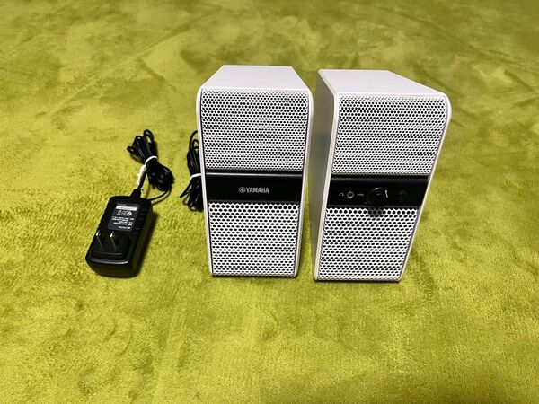 【美品】 YAMAHA パワードスピーカー NX-50(B) デスクトップ ヤマハ