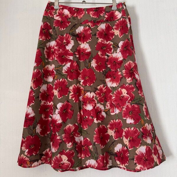 LAURA ASHLEY ローラアシュレイ スカート Aライン 花柄 7号 ひざ丈 フラワー 総柄