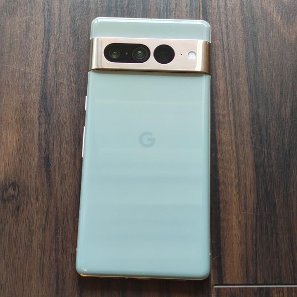 Google Pixel 7 Pro 128GB ヘーゼル 海外版SIMフリー 本体+付属品セット 美品 2023年12月購入