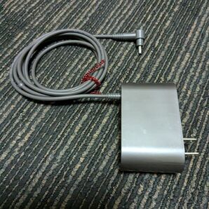 ダイソン純正 SV21.33.19兼用!充電用アダプター。通電確認済み。 品番348783-04。