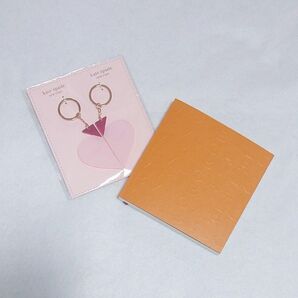 【新品非売品】BVLGARIノート×kate spadeキーホルダー