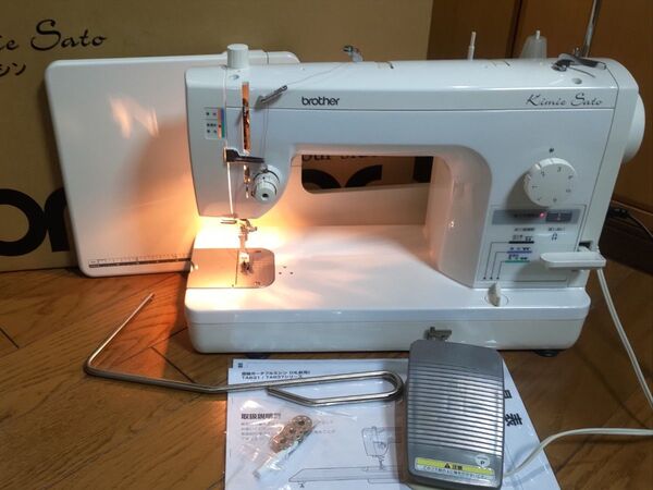 BROTHER ブラザー 職業用ミシン Kimie sato TA631 (ヌーベル250)