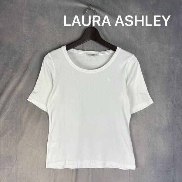 a123【ローラアシュレイ】【シンプル】LAURA ASHLEY Tシャツ M トップス