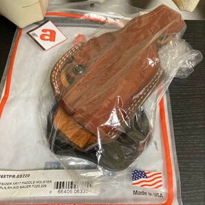 実物・Safariland ホルスター 68TPR-SS220 SIG SAUER P220,226 新品未使用品 限界安値出品中
