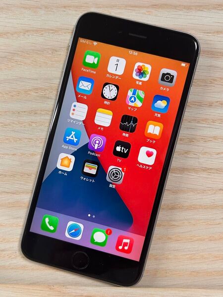 大画面【バッテリー100%】iPhone6s Plus 64GB 即発送