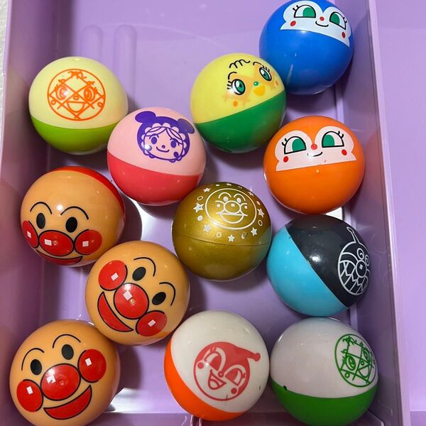 アンパンマン くるコロタワー ボール 12個セット 金色 コロコロ クレーンゲーム カプセル おもちゃ