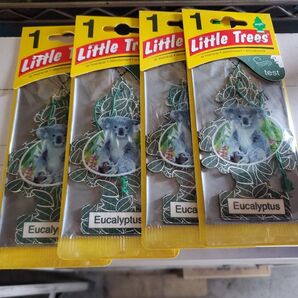 Little Trees カーエアフレッシュナー ユーカリの香り 4個セット