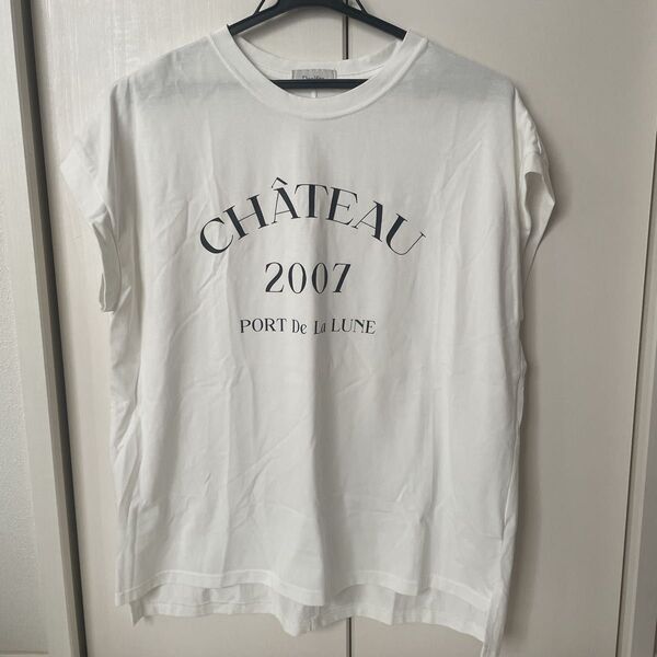 新品 フレンチスリーブ Tシャツ ホワイト 半袖 白 ロゴプリント カットソー トップス カジュアル L