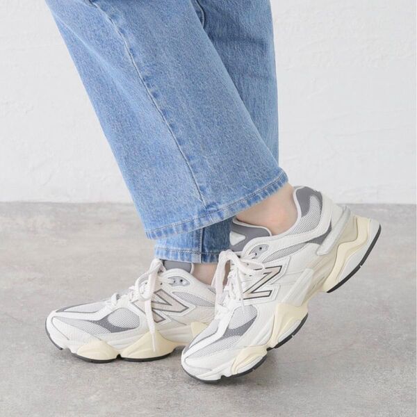 【新品】ニューバランス U9060AGA 24.5㎝ NEW BALANCE レディース スニーカー