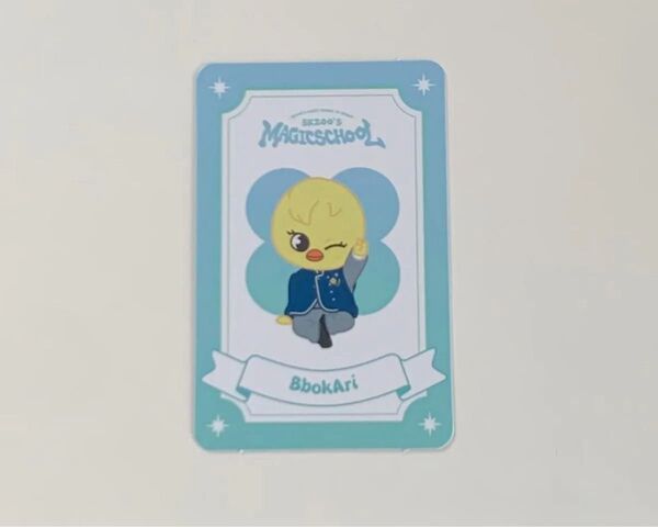 スキズ 公式 釜山 ポップアップ 入場特典 ポガリ フィリックス お守りトレカ
