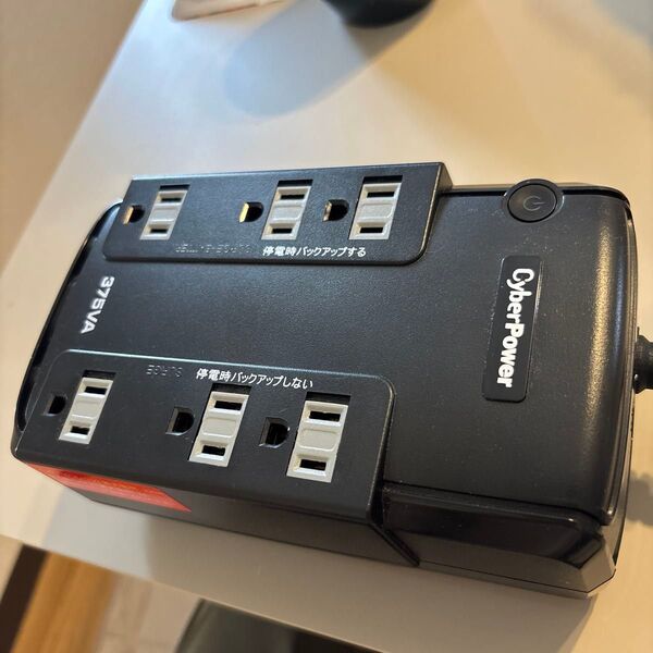 UPS無停電電源装置 Cyber Power CP375 保証期間内保証書付き