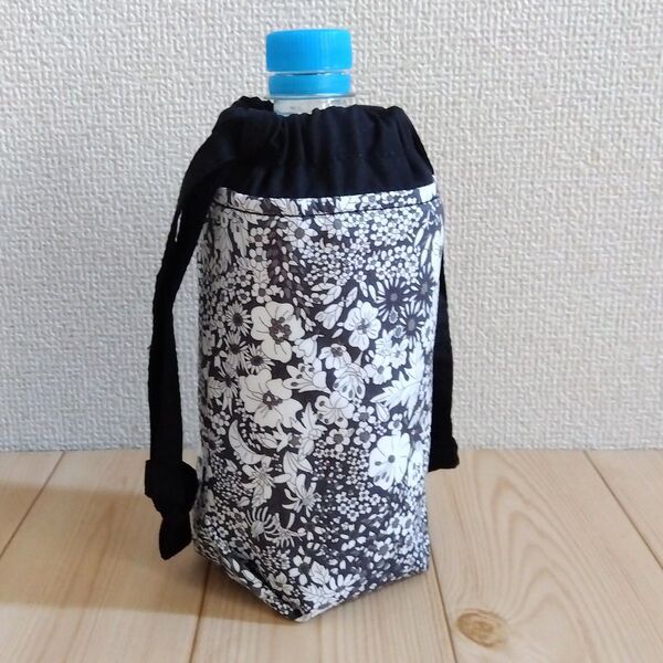 リバティ 保温・保冷!!洗える ペットボトルカバー ハンドメイド パトリックゴードン ブラック系 299