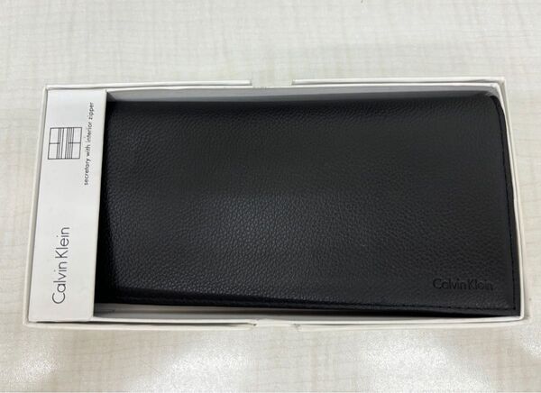 【新品未使用】カルバンクライン2折ファスナー付長財布79194BK Secretary with interior zipper