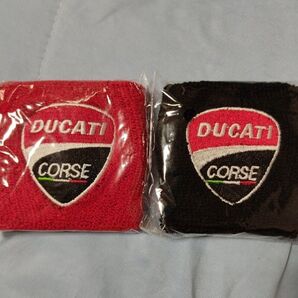 赤黒 ドカティ DUCATI CORSE ブレーキ マスターシリンダー カバー MotoGP RACING ドゥカティ