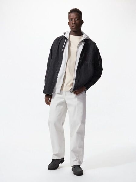 UNIQLO ワイドストレートジーンズ