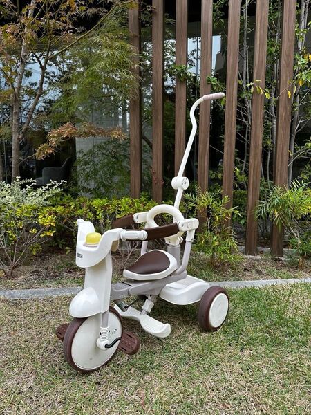 大阪 直接引き取り 三輪車 子供用三輪車 三輪車のりもの 手押し iimo