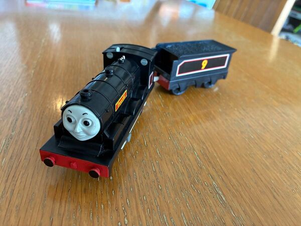 プラレール ドナルド きかんしゃトーマスシリーズ 動きません