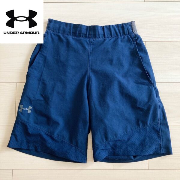 UNDER ARMOUR メンズショートパンツ ハーフパンツ