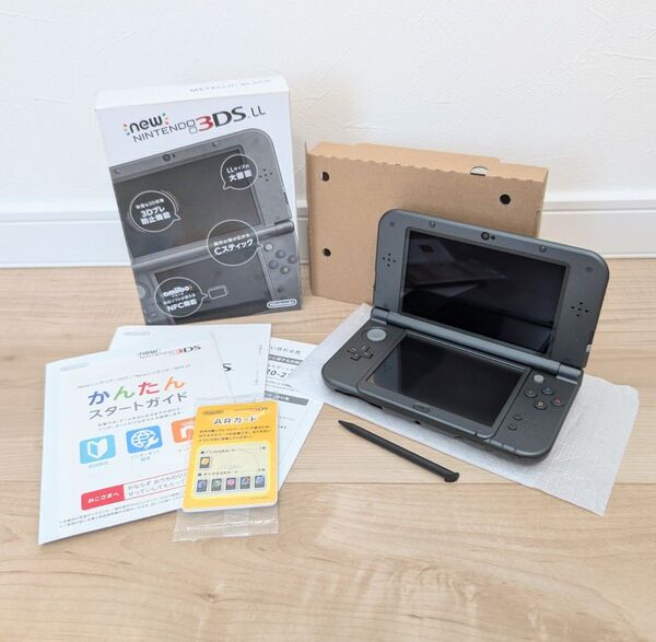 【美品】中古ゲーム機 Newニンテンドー3DS LL メタリックブラック 動作確認済 任天堂 本体 上画面IPS液晶 レア